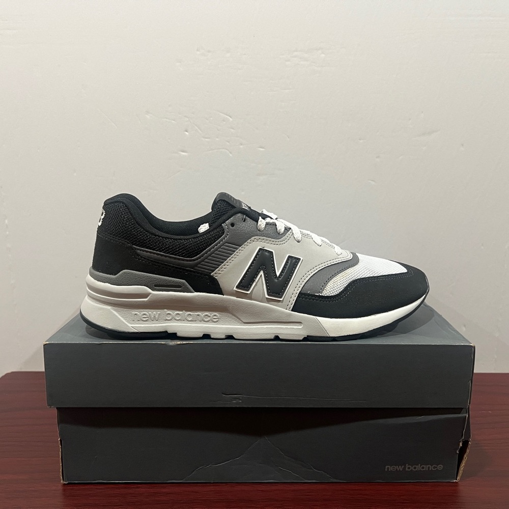 New Balance 997, CM997HVH, Black, Grey & White